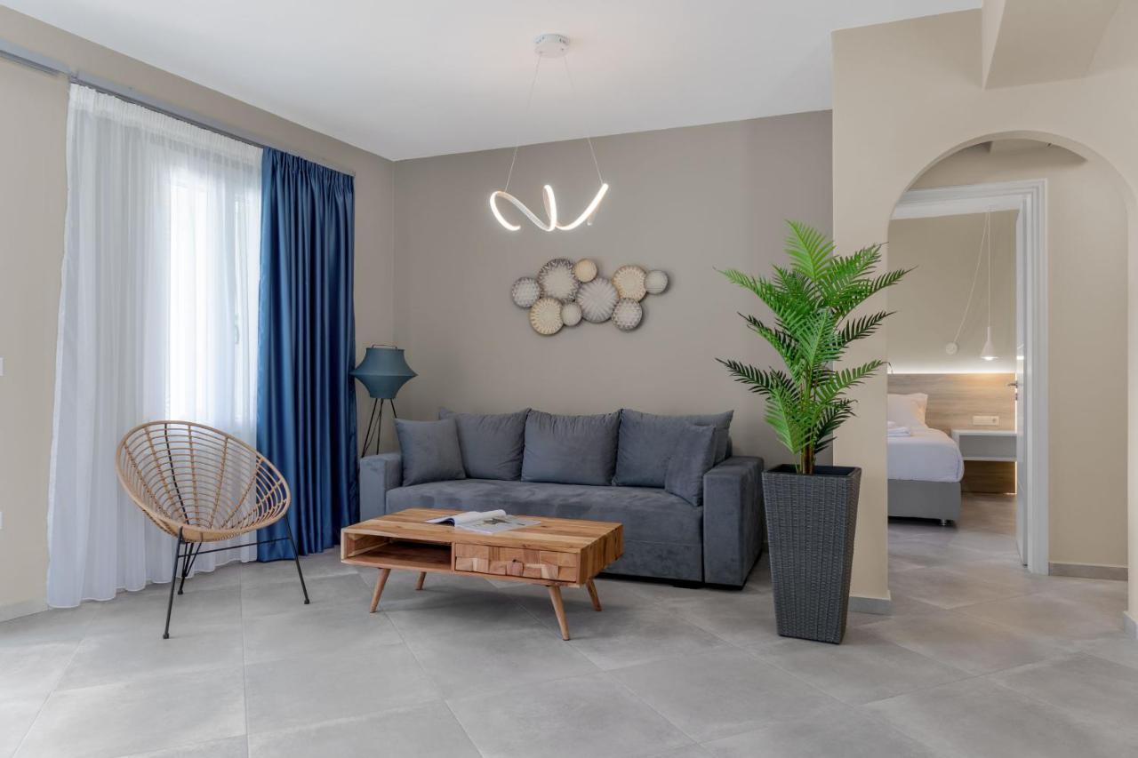 Corali Suites Andros Batsi  Exterior foto