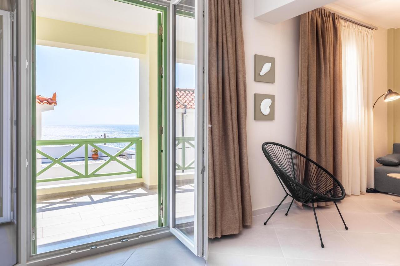 Corali Suites Andros Batsi  Exterior foto