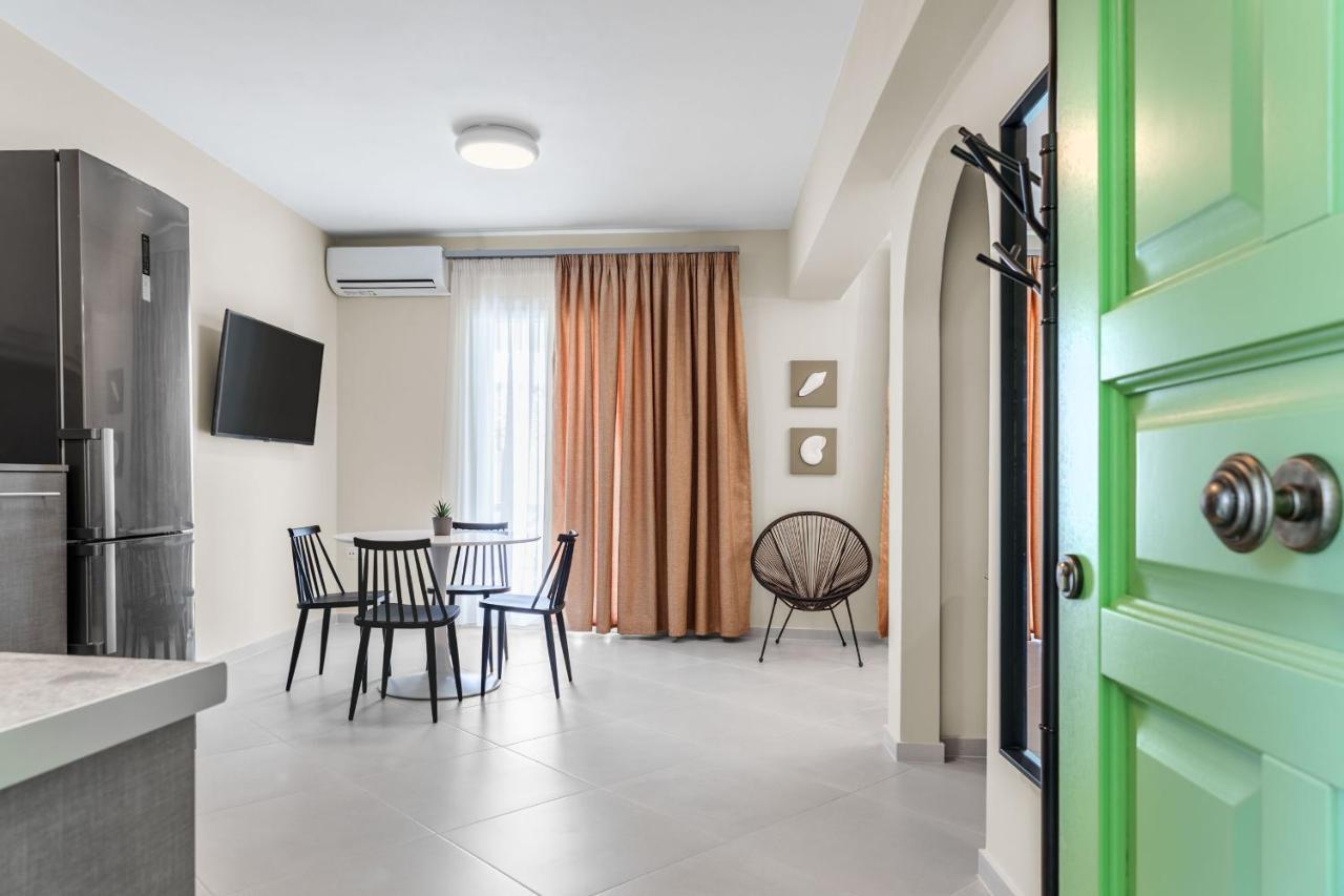 Corali Suites Andros Batsi  Exterior foto