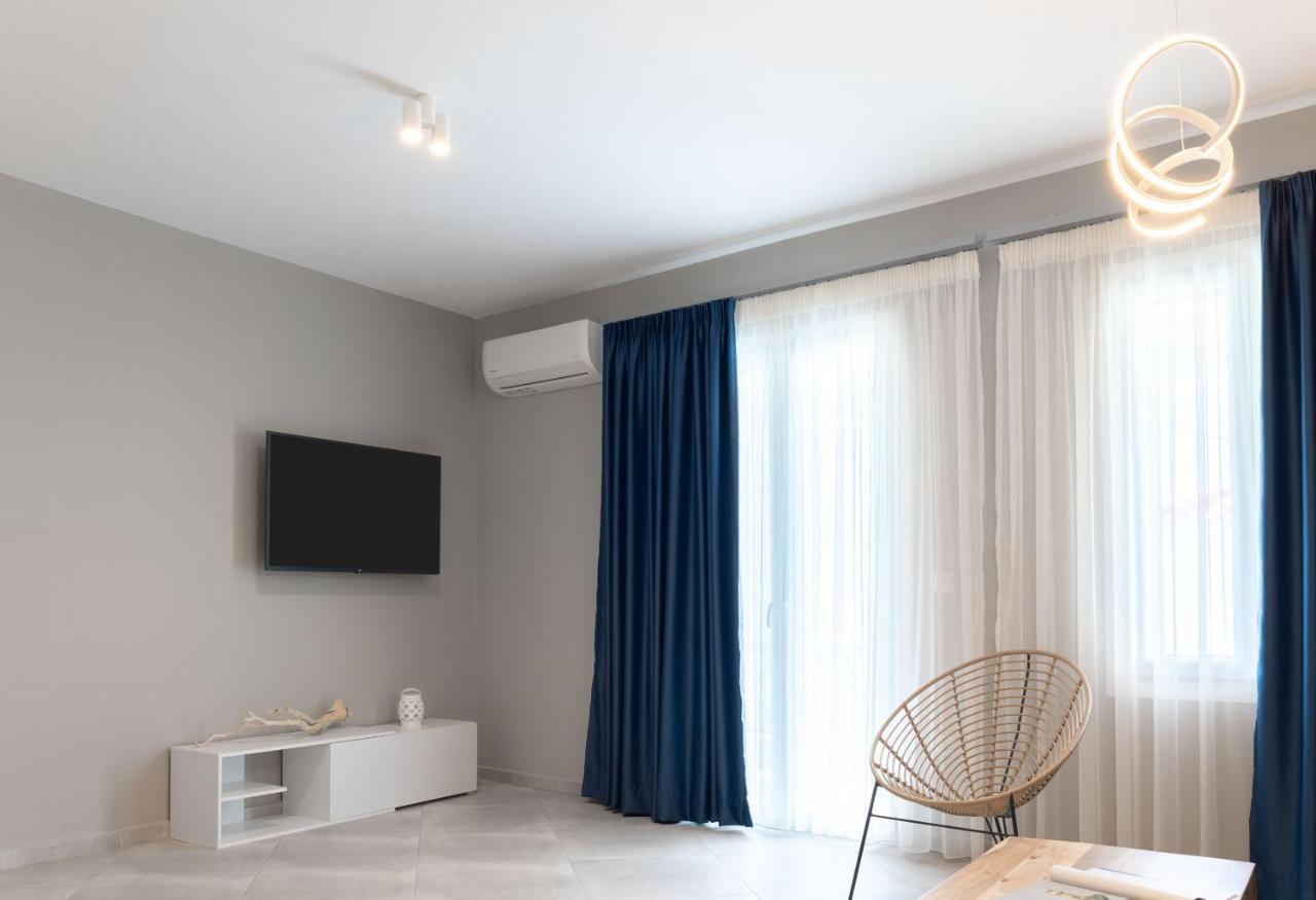 Corali Suites Andros Batsi  Exterior foto
